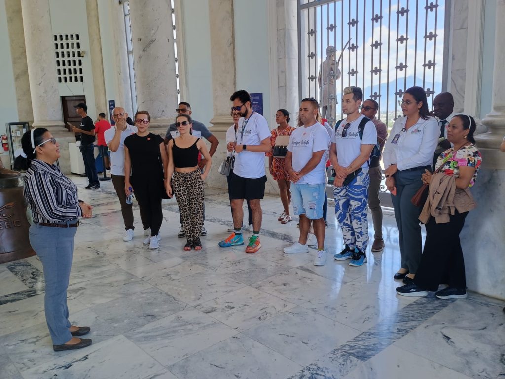 Proyecto de merengue y bachata une a Colombia y República Dominicana en el Monumento a los Héroes de la Restauración