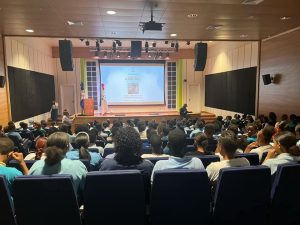 Noticias 158 Charla Conferencia Vida y Obra de Johnny Segura 5