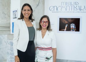 Noticias 118 El Monumento inaugura exposicion fotografica Miradas Encontradas 4