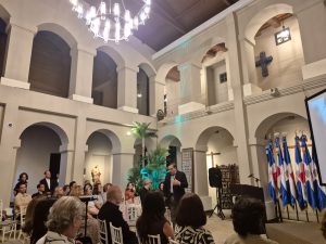 Noticias 90 Conferencia en Museo de la Catedral La batalla de La Limonade y la Virgen de Altagracia 1