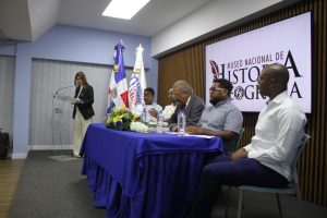 Noticias 50 Museo realiza Conversatorio sobre La verdadera historia de Santo Domingo 1