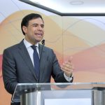 La Fundación León Jimenes y la Dirección de la Feria del Libro otorga el Premio Nacional Feria del Libro Eduardo León Jimenes 2025 al historiador Amadeo Julián 1 La Fundacion Leon Jimenes y la Direccion de la Feria del Libro otorga el Premio Nacional Feria del Libro Eduardo Leon Jimenes 2025 al historiador Amadeo Julian 4