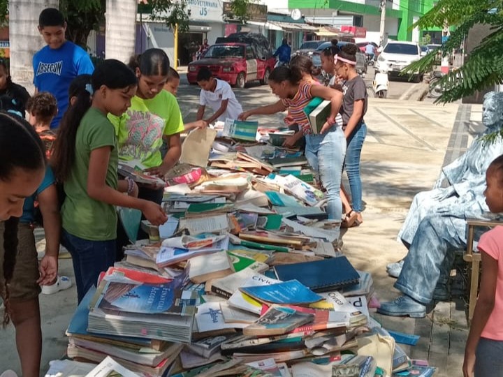 Septiembre: Se celebra Feria del Libro en Museo Horacio Vásquez
